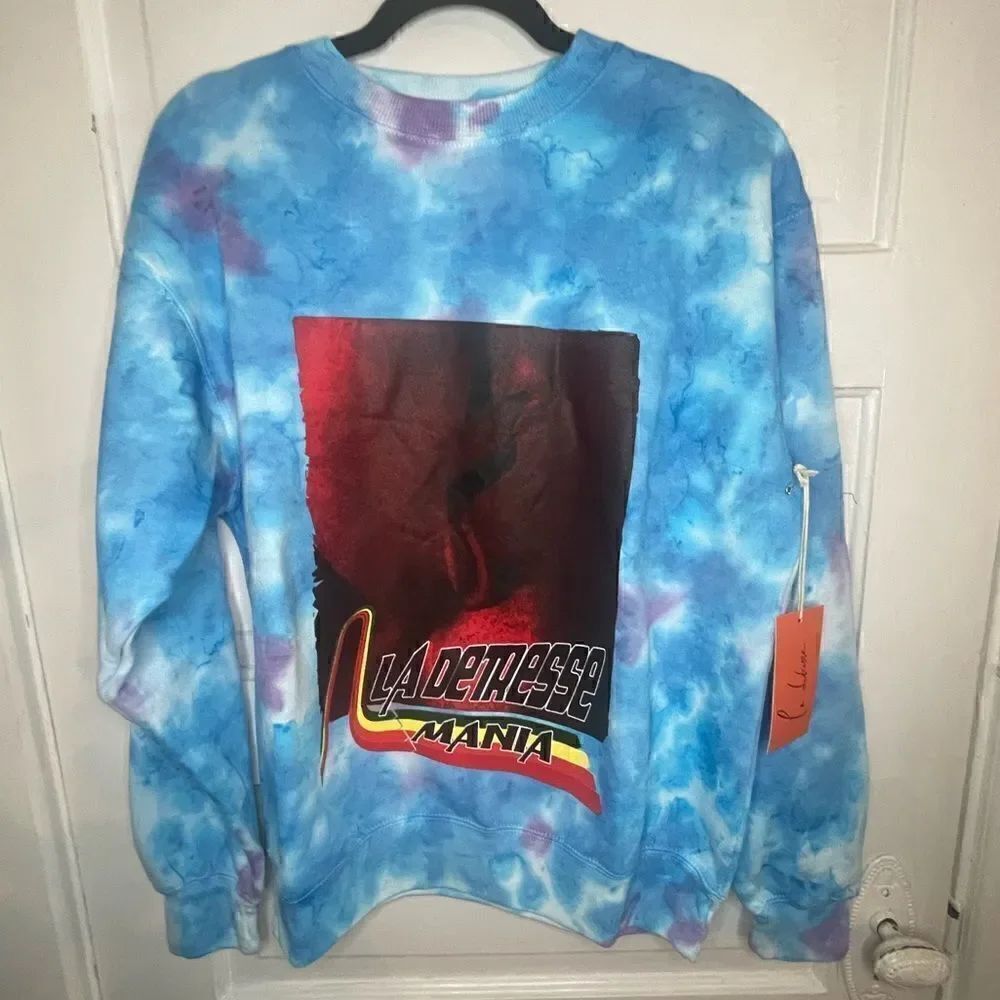 NWTs La La Detresse Amnesia Mania Obsessive Pullover Crewneck Sweatshirt